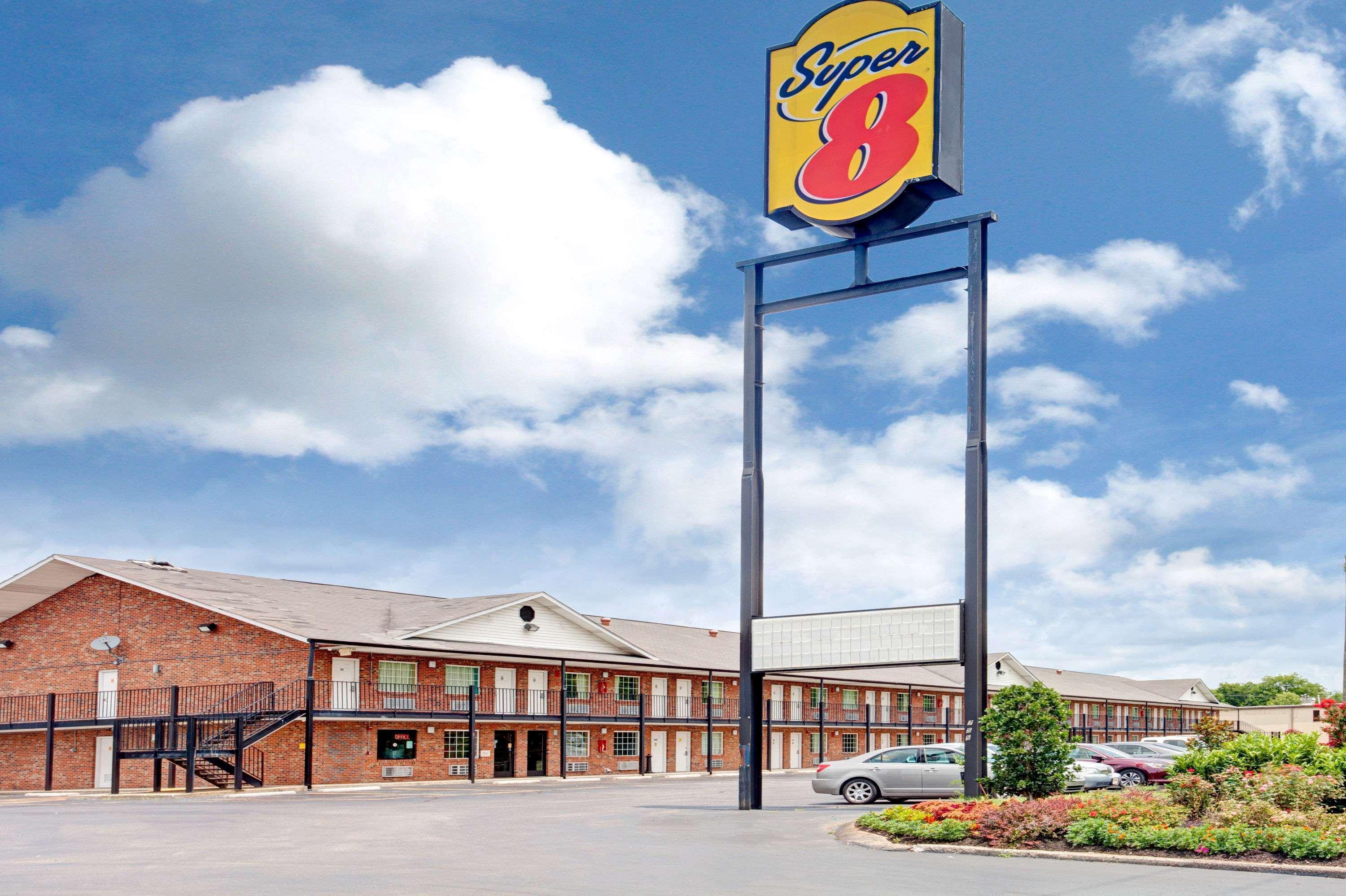 Super 8 By Wyndham Whites Creek/ Nashville Nw Area Exterior foto